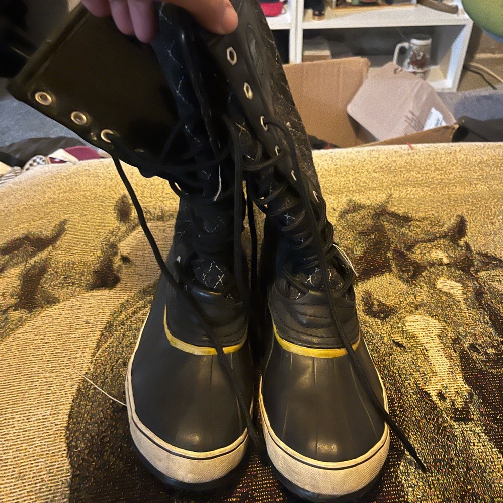 Sorel Black Lace-Up Boots